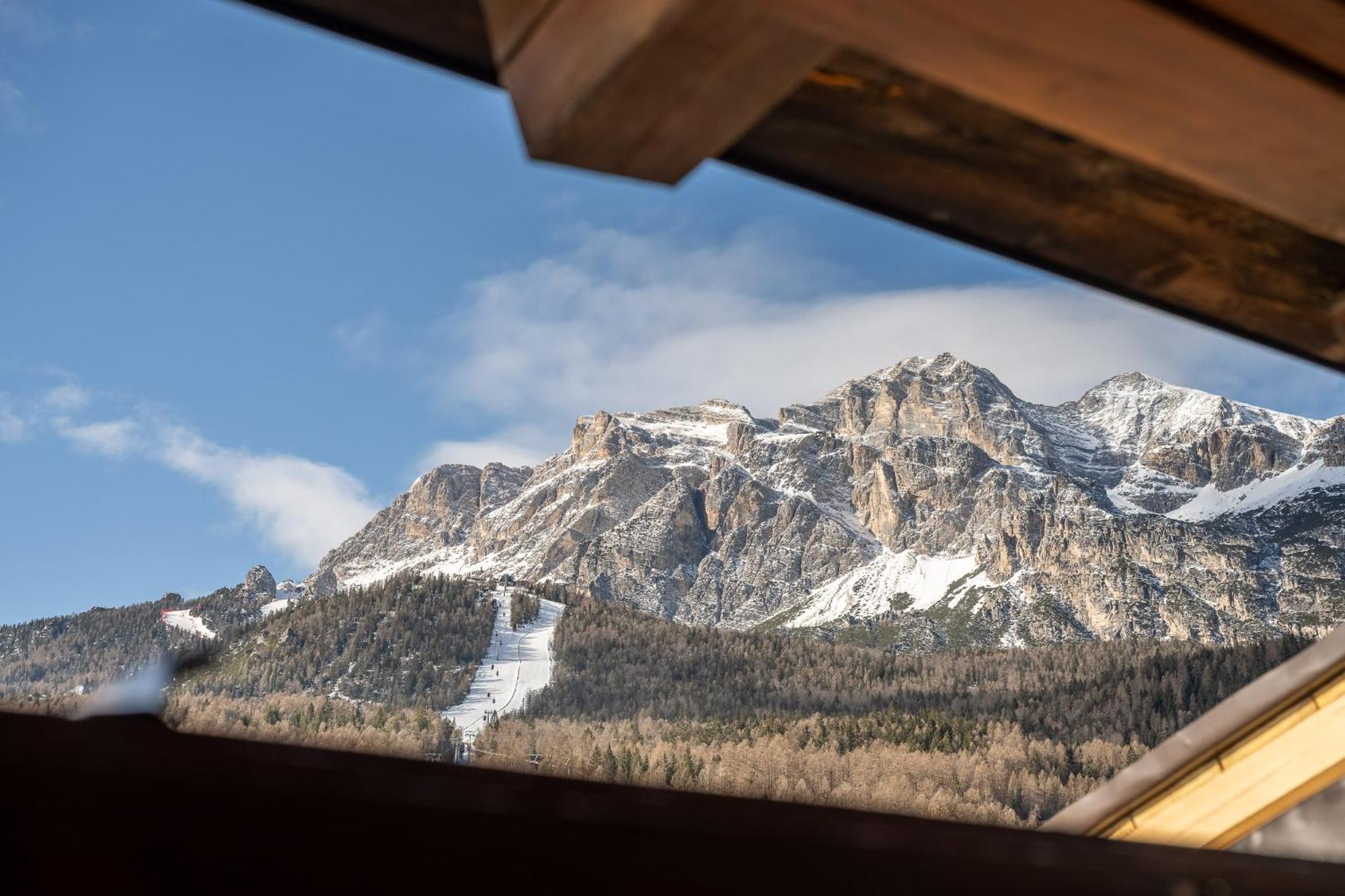 Attico Lodge Cortina dʼAmpezzo Exterior foto